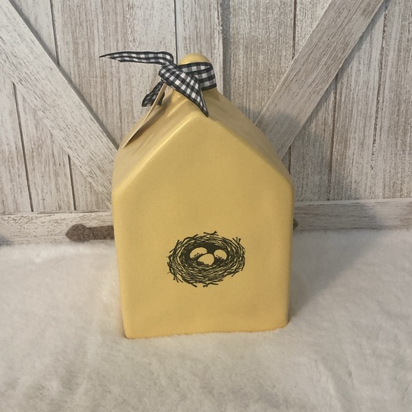 Rae Dunn Peep Birdhouse - Picture 1 of 6